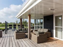 Villa by the Water With Sauna and Terrace