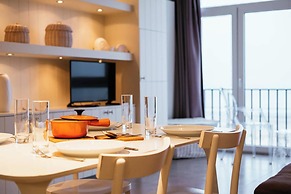 Apartment on the Coast With Beach Access