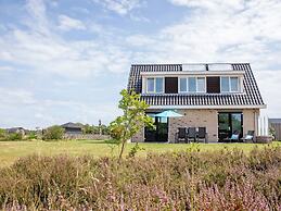 Stylish Texel Escape With Spa