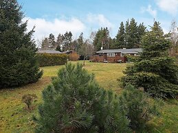 6 Person Holiday Home in Vaeggerlose