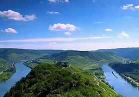 Holiday Apartment Moselle Beach 1