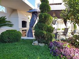 Villa Calypso Royal Apartment