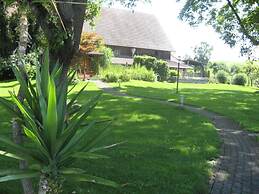 Oak Modern Retreat in Uberlingen
