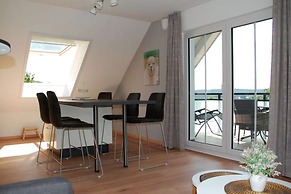 Franconia's Center No.3