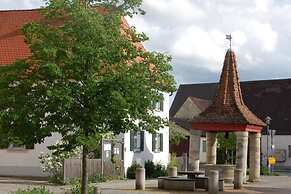 Franconia's Center No.3