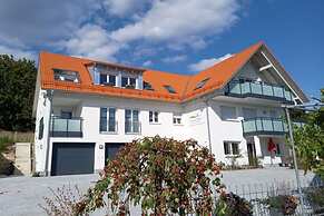 Franconia's Center No.3