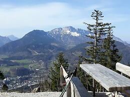 Holiday Apartment on the Slope