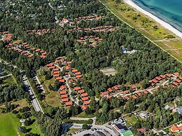 6 Person Holiday Home in Vaeggerlose