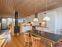 6 Person Holiday Home in Vaeggerlose