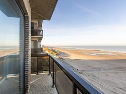 Apartment on the Seventh Floor With sea View