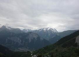 Apartment in Eclose With Mountain Views