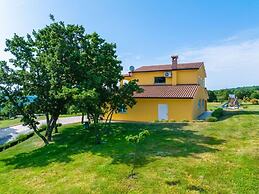 Cosy Apartment in Potpican