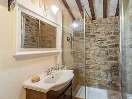 Villa Rinaldo Comfortable Holiday Residence
