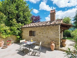 Villa Rinaldo Comfortable Holiday Residence