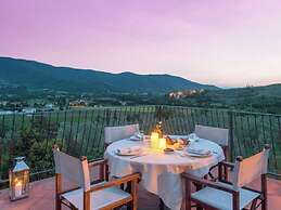 Villa Rinaldo Comfortable Holiday Residence
