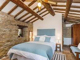 Villa Rinaldo Comfortable Holiday Residence