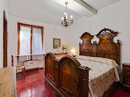 Villa in Torri With Pool & Mountain Views