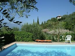 Villa in Torri With Pool & Mountain Views