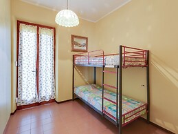 Villa in Torri With Pool & Mountain Views