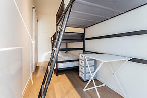 Apartment on Zeedijk With Stunning Sea View