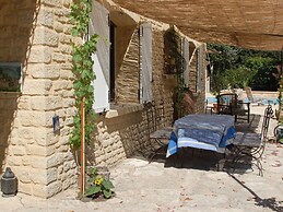 Camargue Modern Retreat