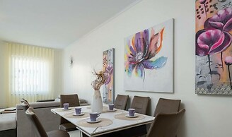 Donatella -apt 1- 10m van het Strand