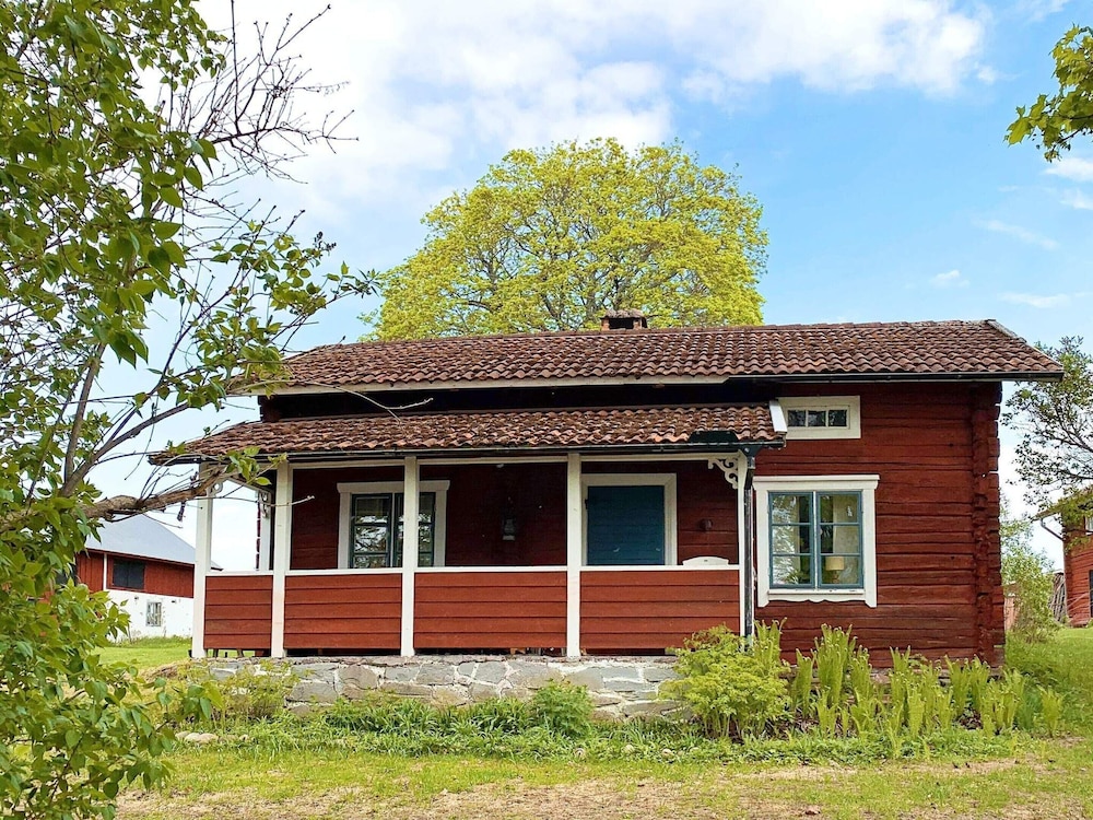 3 Person Holiday Home in Grangarde