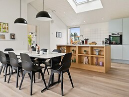 5 Star Holiday Home in Albaek