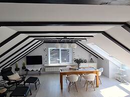 See & So Modern Retreat