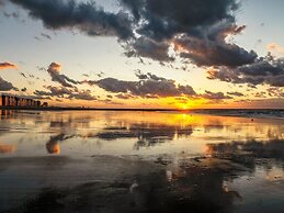 Retro Studio With Sleeping Area
