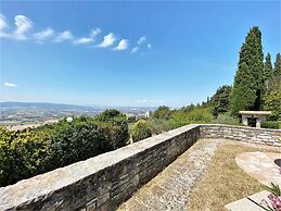 Elegant Retreat in Umbria