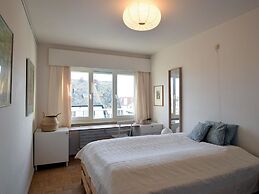 Chic Sea-view Apartment