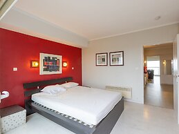 Apartment on the 9th Floor With sea View