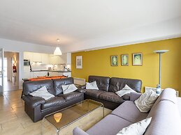 Apartment on the 9th Floor With sea View