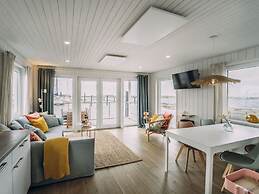 Attractive Houseboat on the Lake