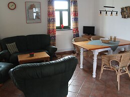 Wohnung in Dargun mit Pool und Streichelzoo