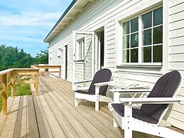 5 Star Holiday Home in Borgholm