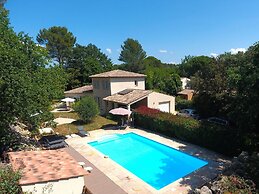 Magnificent Holiday Home With Pool