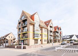 Apartment in Koksijde With Sea View