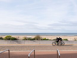 Apartment in Koksijde With Sea View