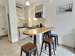 Maisonette in Valras-plage Near Sandy Beach