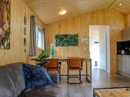 Comfortable Chalet With Combination Microwave Near the Veluwe