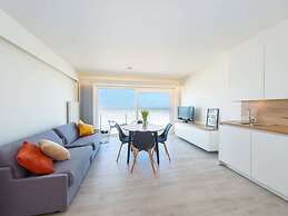 Beautiful Apartment With Stunning sea View