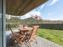 Ground Floor Apartment With Large Garden