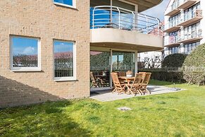 Ground Floor Apartment With Large Garden