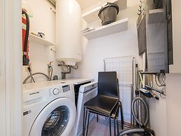 Ground Floor Apartment With Large Garden