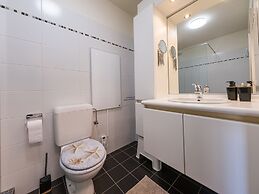 Ground Floor Apartment With Large Garden