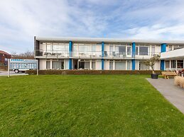 Zoutelande Retreat by Sea