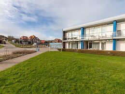 Zoutelande Retreat by Sea