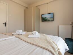 Zoutelande Retreat by Sea